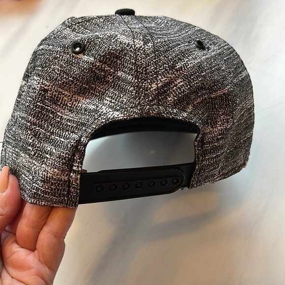 Boise State, Broncos, black Nike true cap - Picture 4 of 6